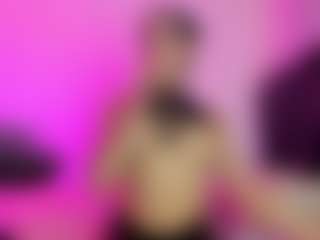 Live cam show with realsweetbrina - Tease on Fling VIP Chat