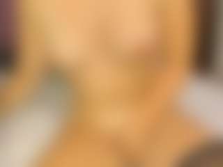 BlindingLightss's Live Sex Cam Show