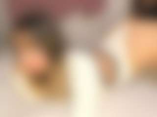 BlindingLightss's Live Sex Cam Show