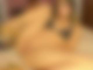 BlindingLightss's Live Sex Cam Show