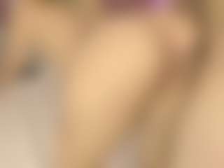 Live cam show with BlindingLightss - Deepthroat on xDating