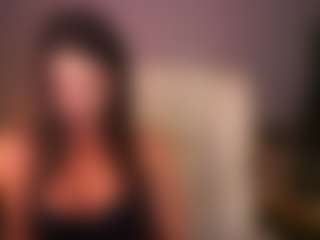 Live cam show with MilleJoy - Average on Mixed Magazine Live
