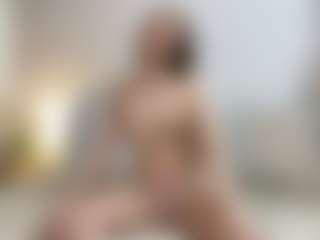 Live cam show with SunriseGuys - Huge on AdultVida.com