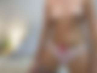 Live cam show with SunriseGuys - Small on Dolls Live