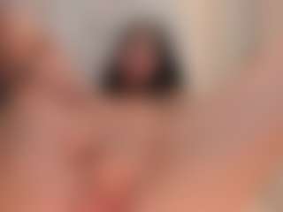 Live cam show with zoee-jackson - Living Room on fuklive.com