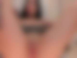 Live cam show with zoee-jackson - Living Room on makecum.org