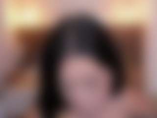 Live cam show with zoee-jackson - Living Room on justonemore.cc