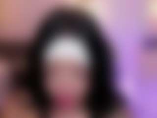 Live cam show with zoee-jackson - Living Room on eurowanks.com