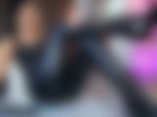 Live cam show with allesya23 - Senior on Camsoda