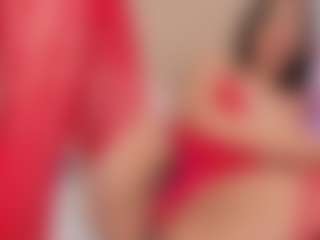 Bonnie MILF webcam performer live streaming