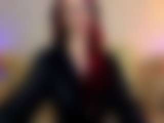 Live cam show with EvelynRush - Public Red Hair on livesuperchat.net