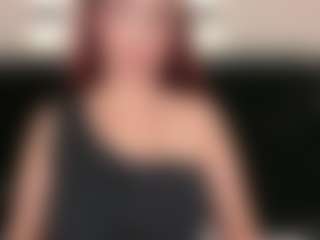 LiaTink's Live Sex Cam Show