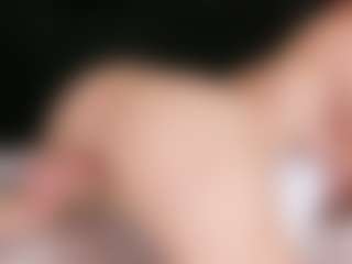 LiaTink's Live Sex Cam Show