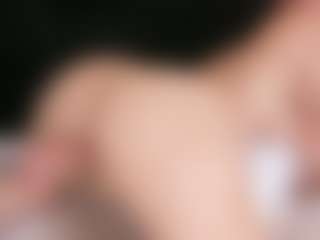 LiaTink's Live Sex Cam Show