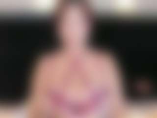 LiaTink's Live Sex Cam Show