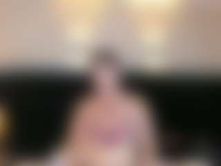 LiaTink's Live Sex Cam Show