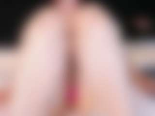 LiaTink's Live Sex Cam Show