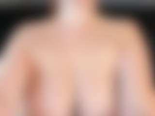 LiaTink's Live Sex Cam Show