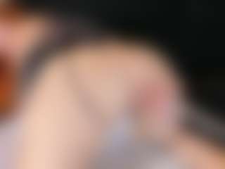 LiaTink's Live Sex Cam Show