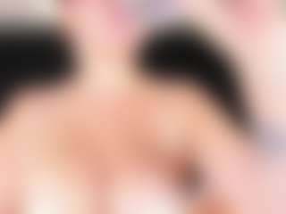 Live cam show with LiaTink - Short on Camming Site