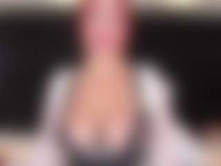 Live cam show with LiaTink - Fingering on Camsoda