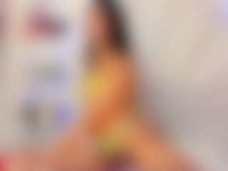 Cute-enderlyn21's Live Sex Cam Show