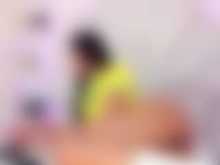 Cute-enderlyn21's Live Sex Cam Show