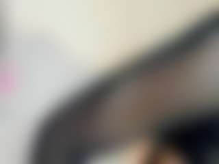 Cute-enderlyn21's Live Sex Cam Show