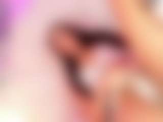 Cute-enderlyn21's Live Sex Cam Show