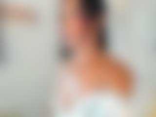 Cute-enderlyn21's Live Sex Cam Show