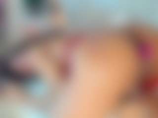 Cute-enderlyn21's Live Sex Cam Show