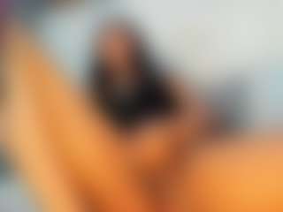 Live cam show with Cute-enderlyn21 - Self Suck on Dare Cams