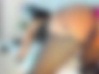 Cute-enderlyn21's Live Sex Cam Show