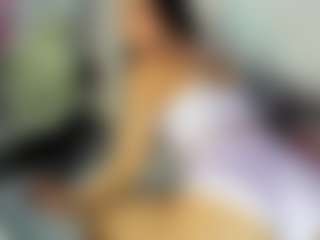 Cute-enderlyn21's Live Sex Cam Show