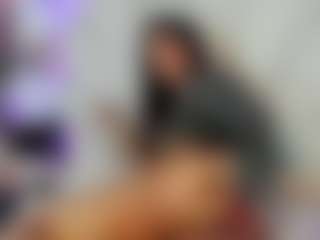Cute-enderlyn21's Live Sex Cam Show