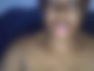 Live cam show with Lady Noire - Pegging on madthumbs