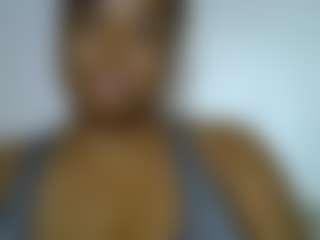 Live cam show with Lady Noire - Hairy Pussy on Camsoda