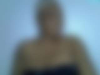Live cam show with Lady Noire - Big Nipples on Fling VIP Chat