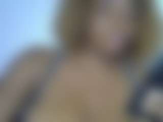 Live cam show with Lady Noire - Fantasy on fapnchat