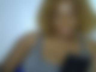 Live cam show with Lady Noire - Pegging on Camming Site