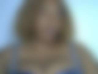 Spettacolo in cam dal vivo con Lady Noire - Sph su Camsoda