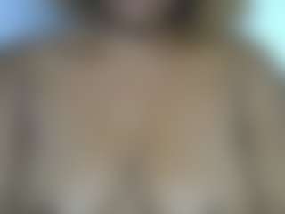 Live cam show with Lady Noire - Pegging on Sweet Sext