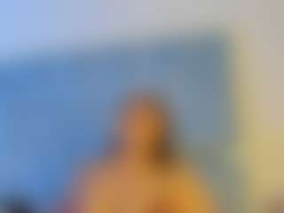 Live cam show with Bellotaht - Ass Bouncing on Stripli.com