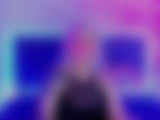 Live cam show with JoannLowe - College on Camsoda