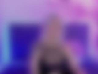 JoannLowe's Live Sex Cam Show