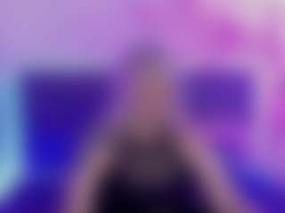 Live cam show with JoannLowe - BBW on Camsoda