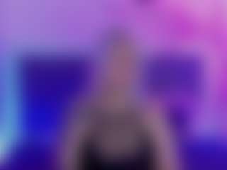 Live cam show with JoannLowe - Average on Camsoda