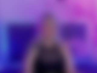 Live cam show with JoannLowe - College on Camsoda