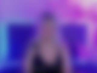 Live cam show with JoannLowe - Bald on makecum.org
