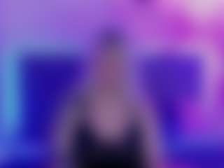 Live cam show with JoannLowe - Bald on instabang